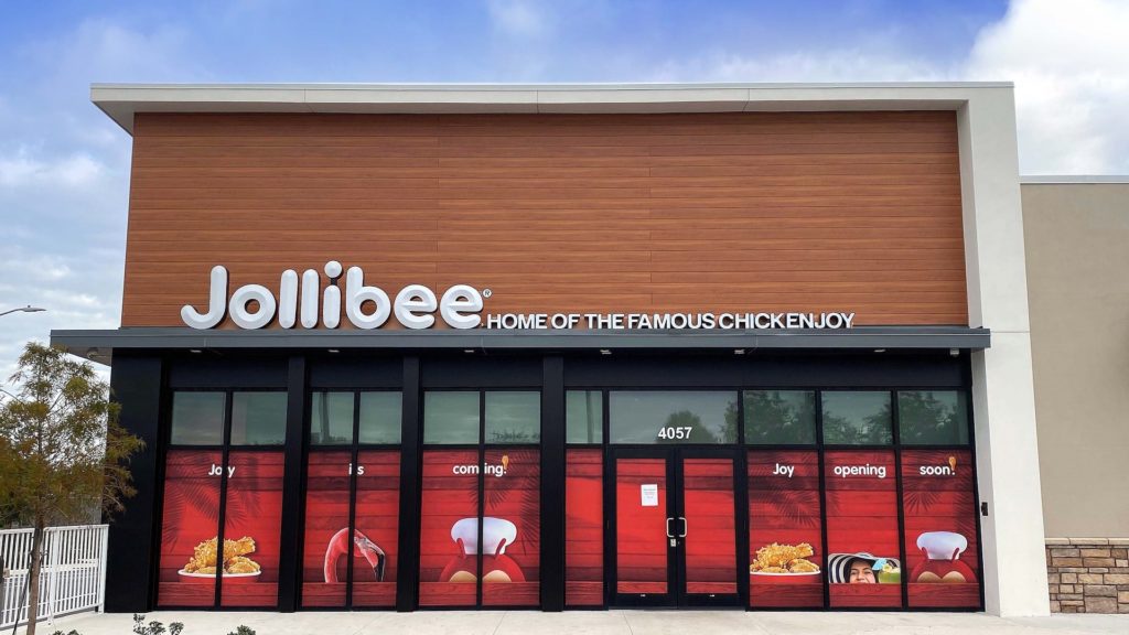 Exterior of a food chain called Jollibee