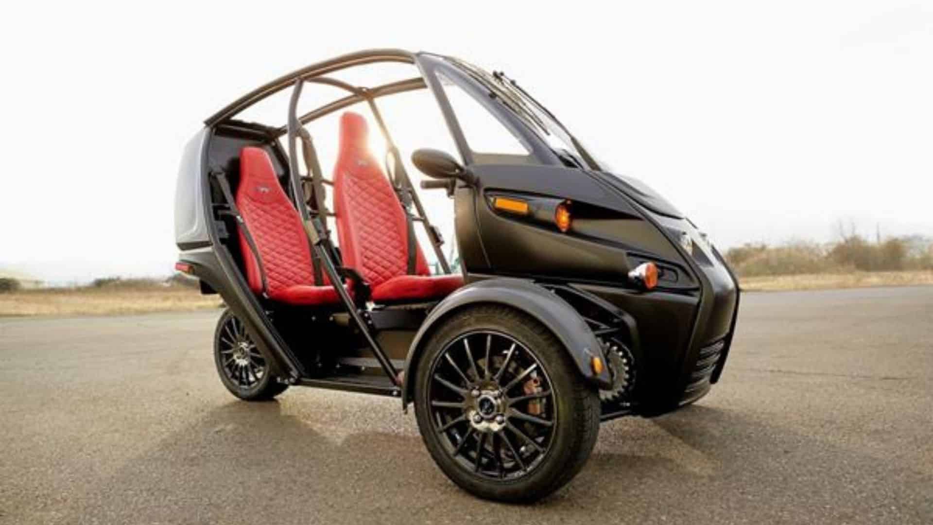 Three wheeled. Трицикл Arcimoto SRK. Arcimoto. 3 Wheel vehicle.