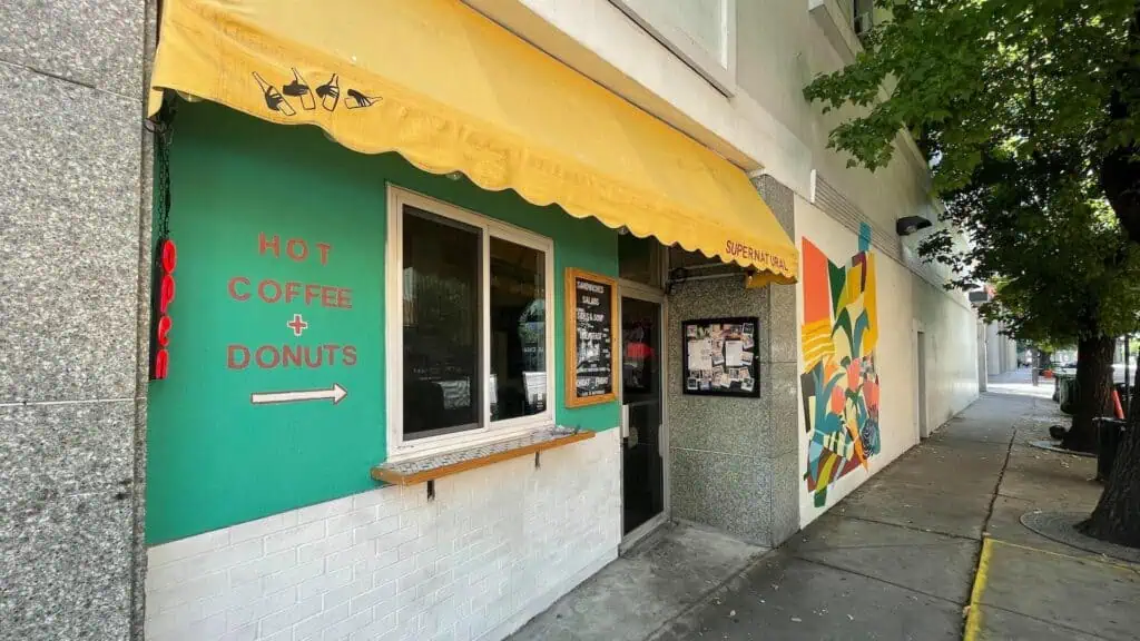 Storefront of Supernatural Food & Wine in Tampa