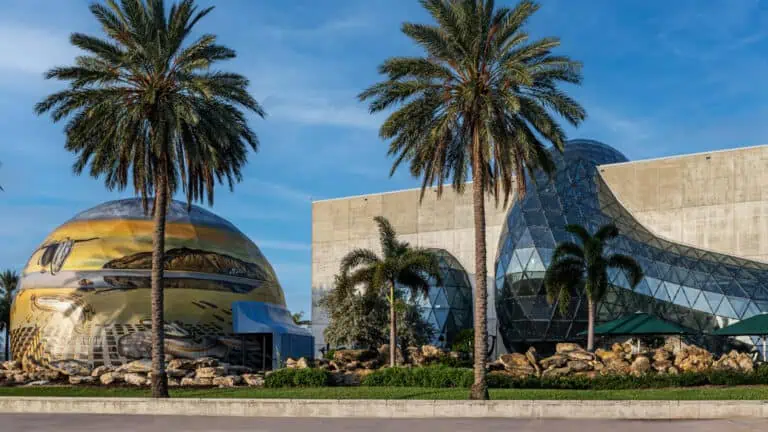 Exterior of the dali museum
